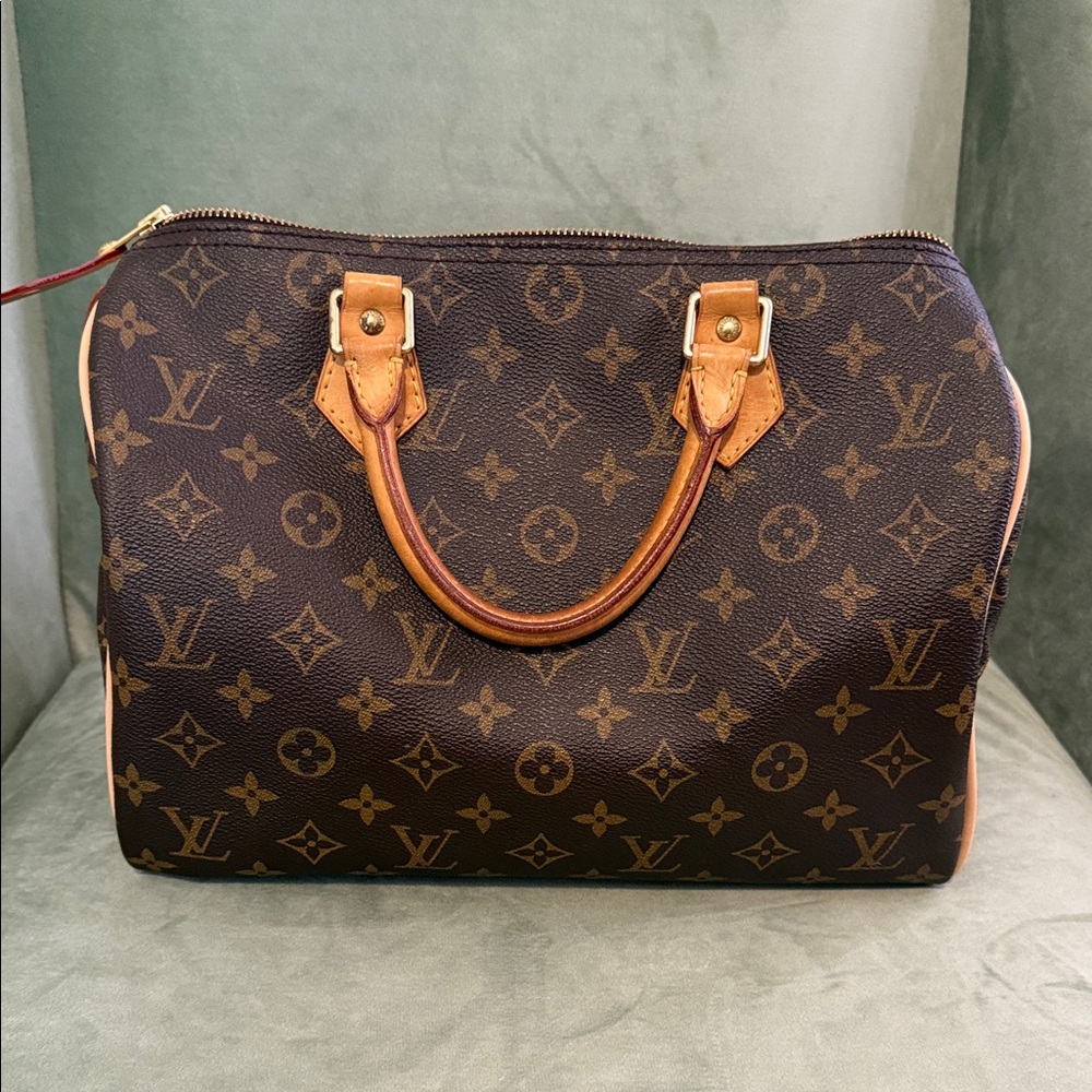 Authentic Vintage Louis Vuitton Speedy 30 Monogram